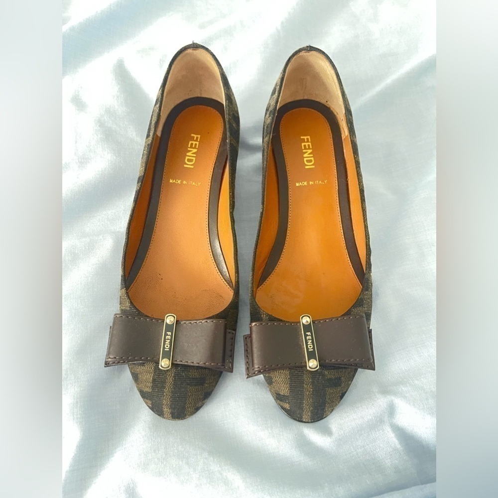 Real FENDI zucca wedges in size 35 brown bow - Picture 2 of 14